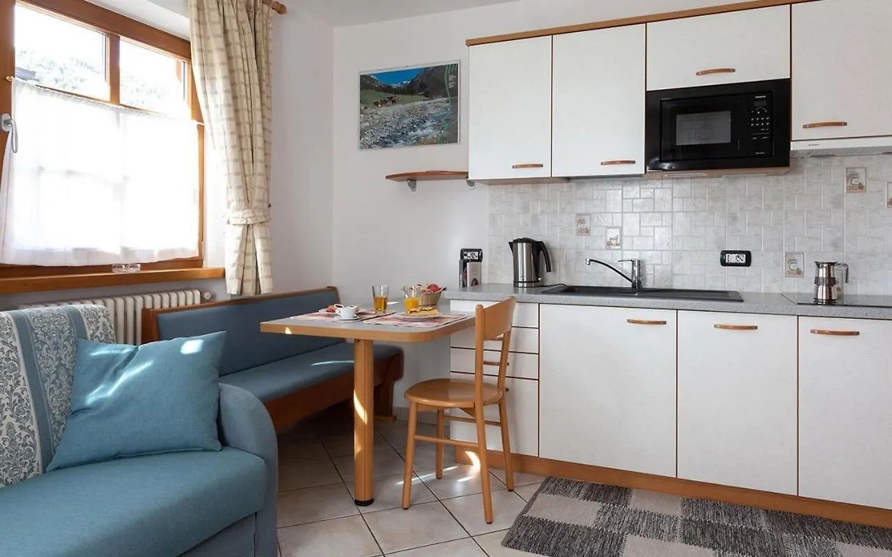 Bait Val Alpisella Apartment Livigno 0*,